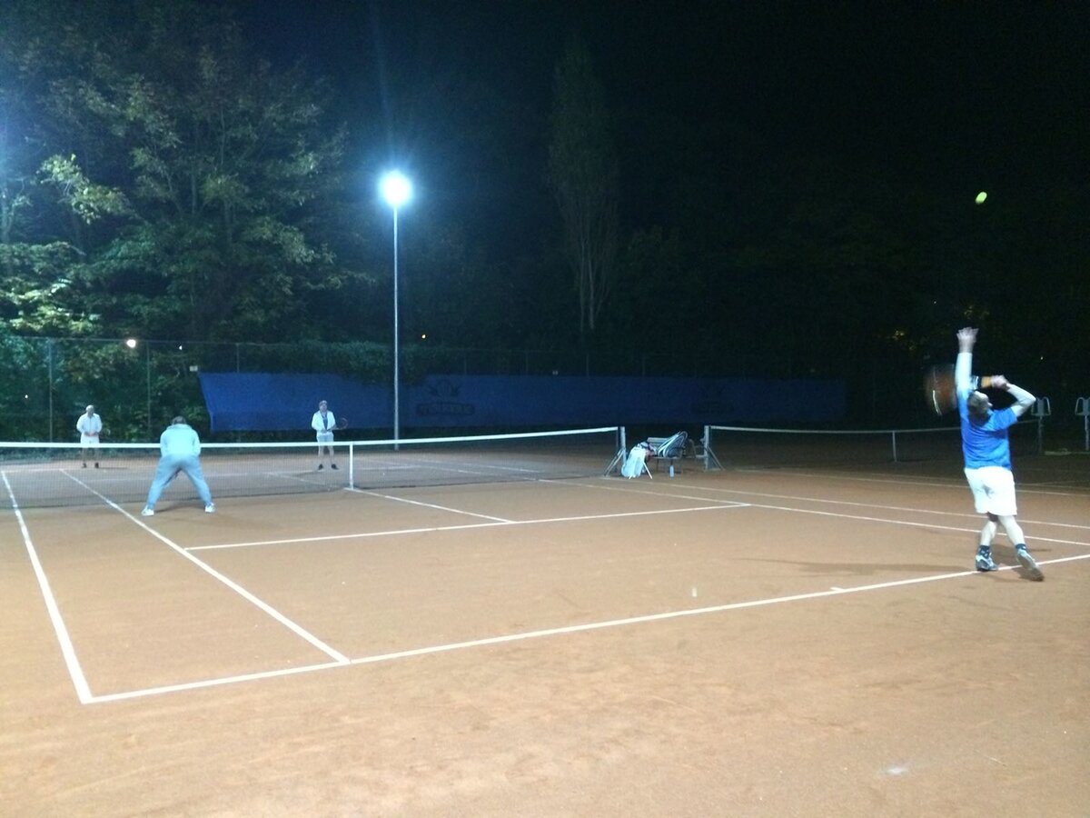 10 meter stalen sportveld lichtmast