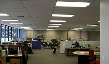 LED TL buis 120 cm 18 watt EC-Power X-CLEAR in kantoor