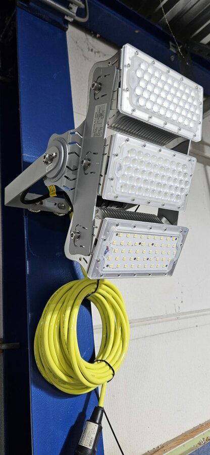 300Wmagnetisch ophangsysteem LED schijnwerper voor brandweer, politie en bouwplaats verlichting