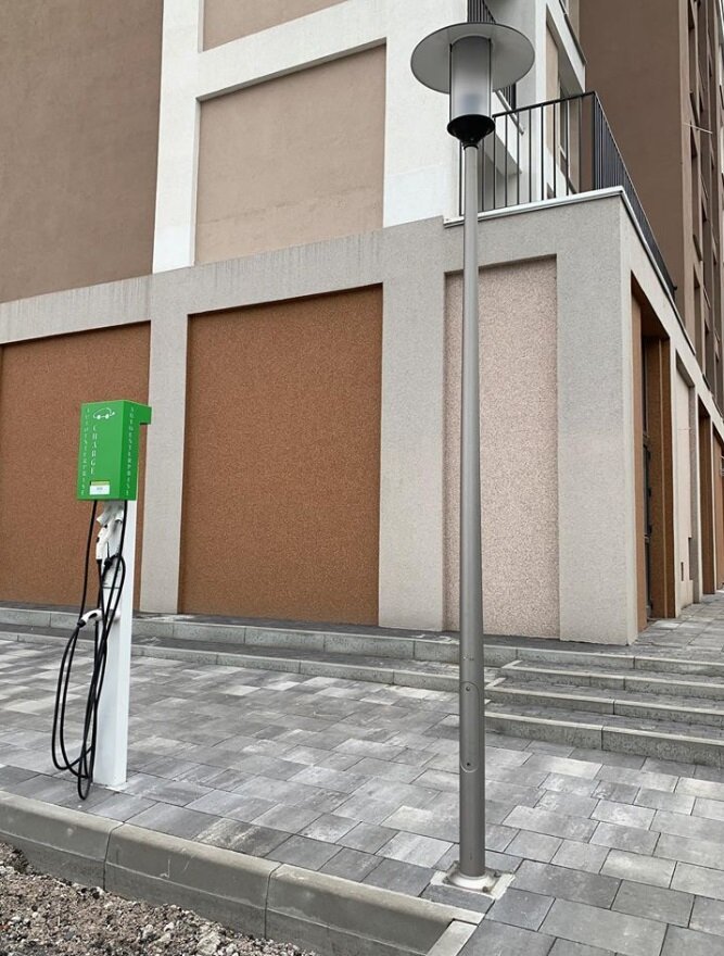 Aluminium lichtmast inclusief LED armatuur