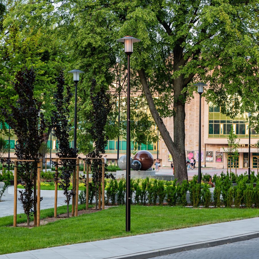 Aluminium lichtmast inclusief LED armatuur