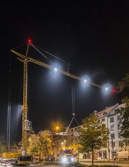 LED HIJSKRAAN GIEK VERLICHTING 300W 12>36VLED MAX VOC-AUTOMOTIVE  24VDC / 230VAC of 400VAC