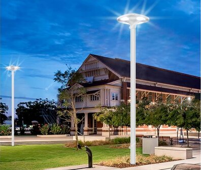 ACTIE : LED solar lantaarnpaal armatuur + zonnepaneel + afstandsbediening 4cel-maxilux 20W / 2400 Lumen