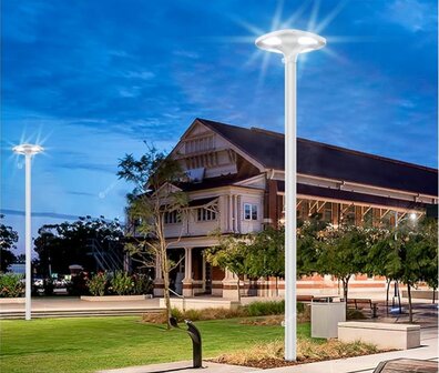 ACTION : LED solar lamppost luminaire + solar panel + remote control 4cel-maxilux 20W / 2400 Lumen 