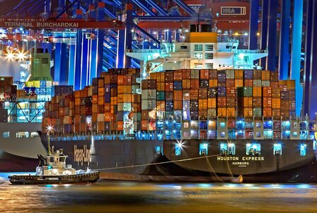 crane ship harbour lighting