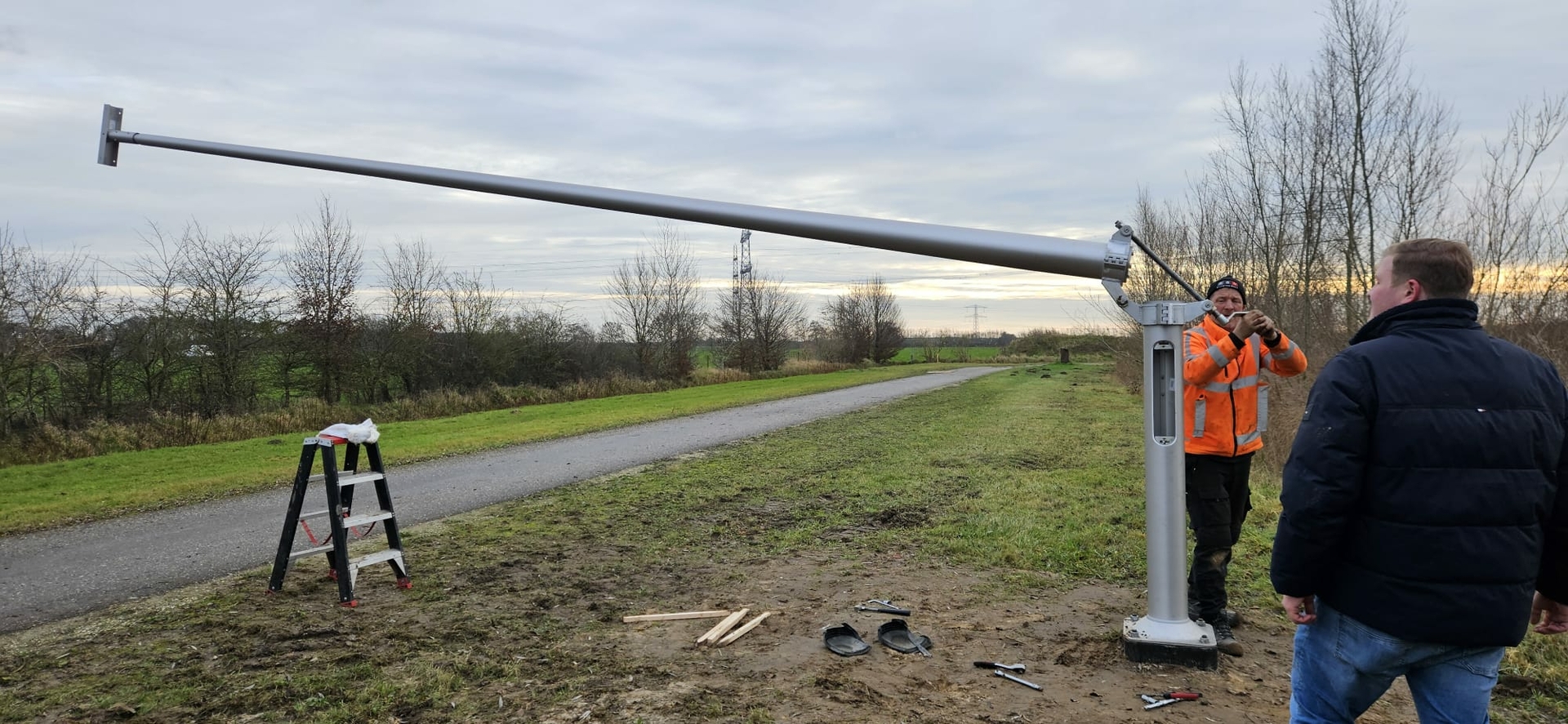 installatie aluminium cameramast 8m/ 9m/ 10m/ 11,5m