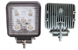 15W LED werklicht geschikt voor 9V tot 60V tbv tractor heftruck vrachtwagen en mobiele kraan 15W LED werklicht geschikt voor 9V tot 60V tbv tractor heftruck vrachtwagen en mobiele kraan